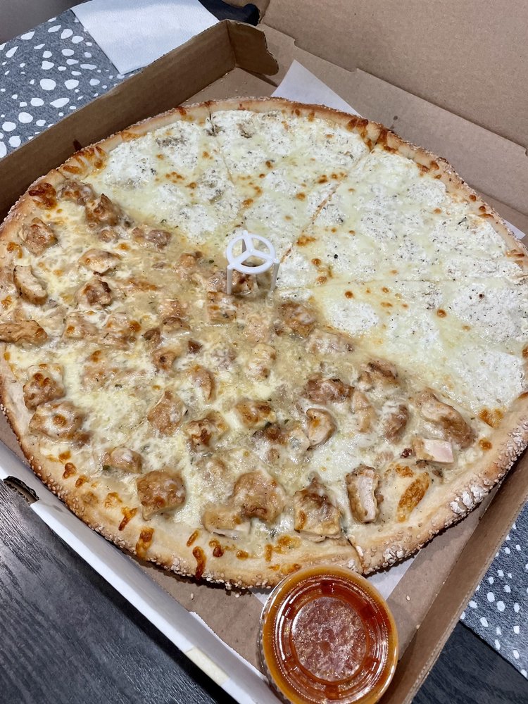 Three Bambinos Pizzeria Three Bambinos Pizzeria