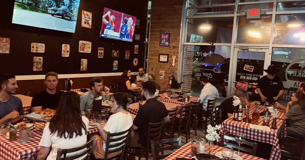 Roma TX Pizza Tavern