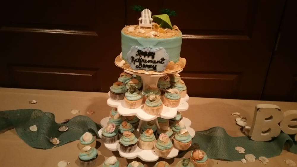 Specialty Cakes & Desserts