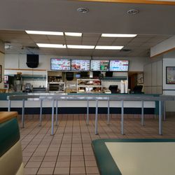 Burger King Burgers 380 S Main St Springville Ut Restaurant Photo Of Burger King Springville Ut United States Front Counter