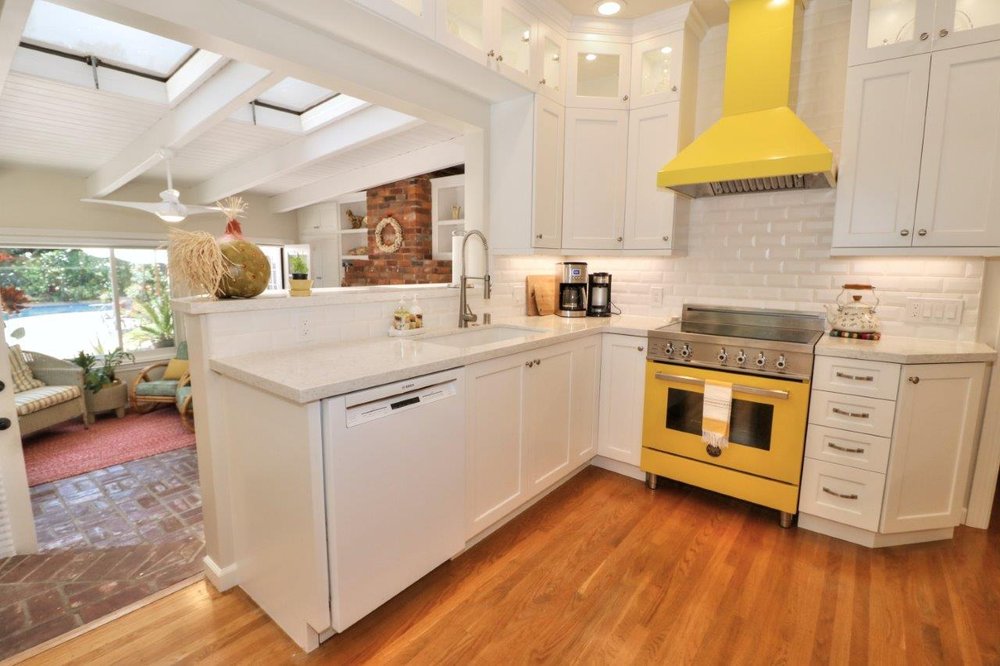 image of business D & J Kitchens & Baths