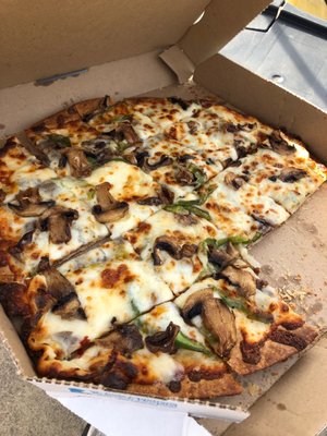 Domino S Pizza 25 Reviews Pizza 934 S Harbor Blvd