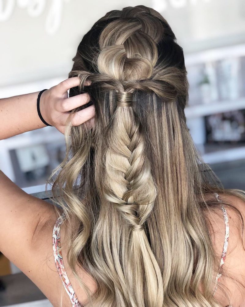 Wisp + Willow Salon