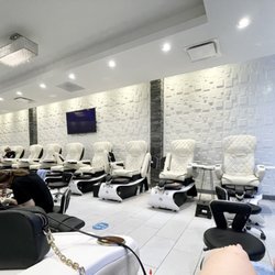 Luss Nail Bar - Amherst photo