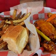 Sirg Wings N More 28 Photos 54 Reviews Burgers 1001 Half Seasoned Photo Of Sirg Wings N More Desoto Tx United States Asian Thai