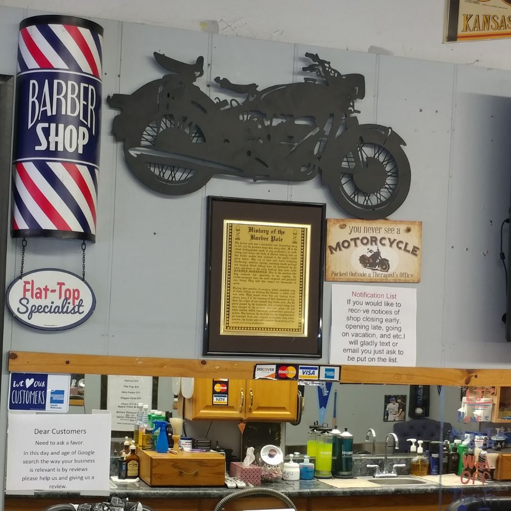 Larry’s Barber Shop 22 Photos Barbers 924 Massachusetts St