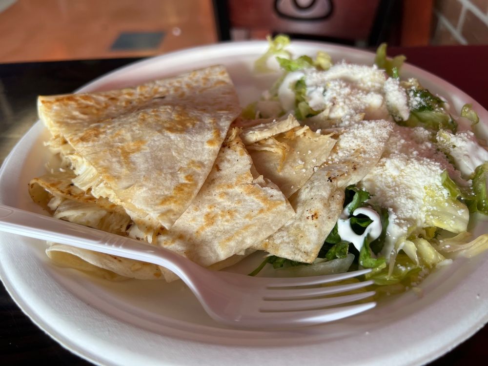 De Jesus Deli Taqueria