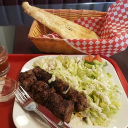Sultani kabob with naan bread