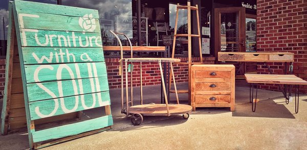 Nadeau Furniture With A Soul 4800 Whitesburg Dr Sw Huntsville Al Reviews