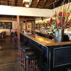 Townhouse Bar Grill 566 Photos 965 Reviews American New Photo Of Townhouse Bar Grill Emeryville Ca United States Nice Place
