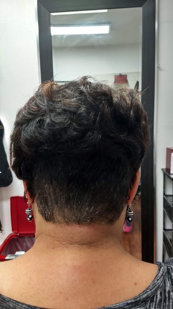 G-Spot Salon and Spa