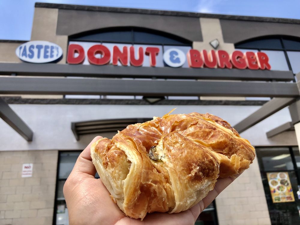 Tastees Donut & Burger