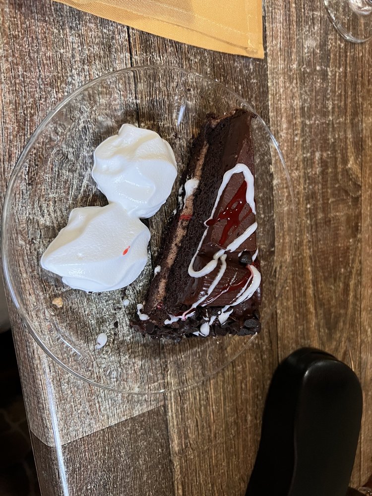 The River Restaurant & Lounge