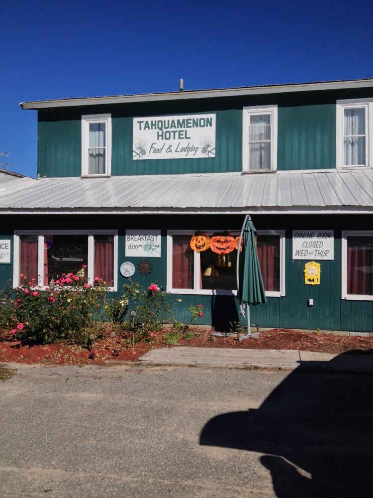 Hotel Tahquamenon Hotels 10429 S Maple St, Hulbert, MI, United