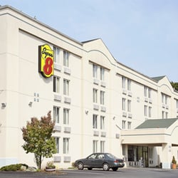 Super 8 Danbury 11 Reviews Hotels 3 Lake Ave Extension Super 8 Danbury