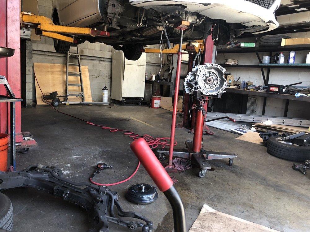 TJ’s Garage
