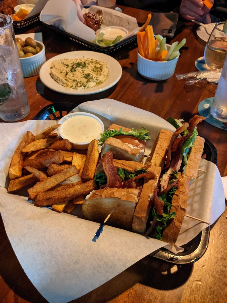 Time Out Sports Tavern