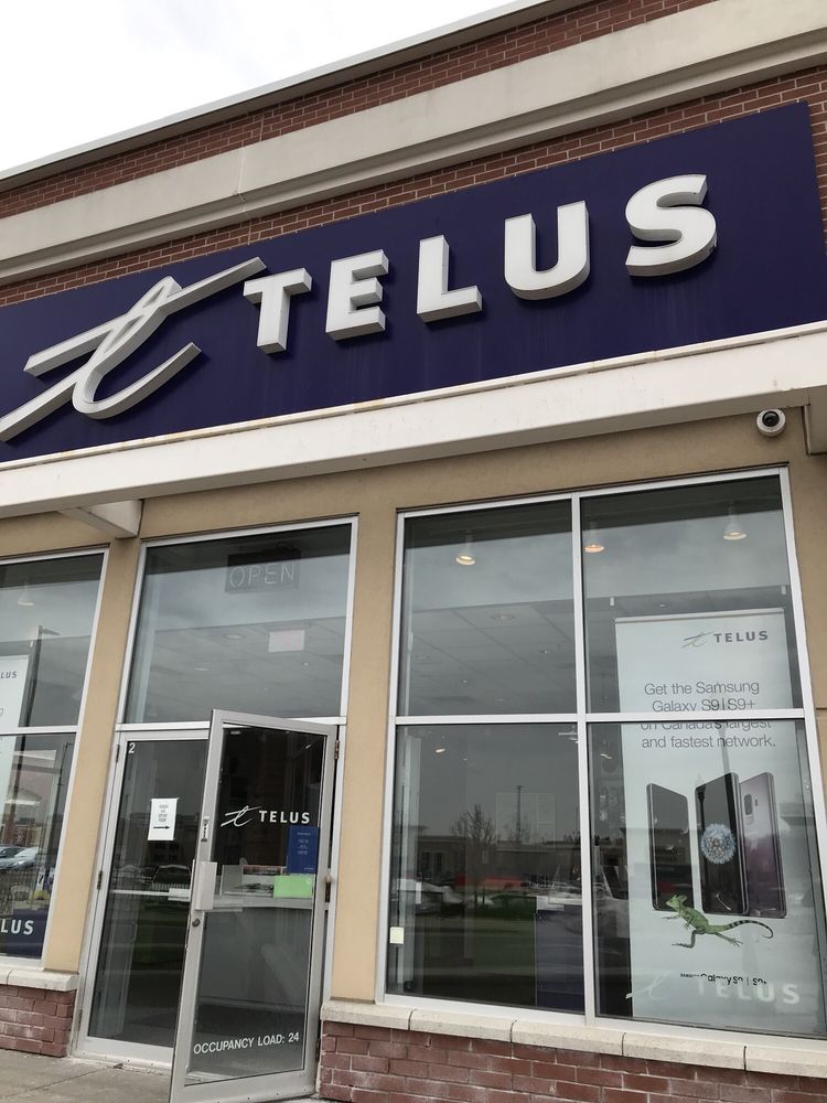 TELUS Store Mobile Phones 25 First Commerce Drive, Aurora, ON