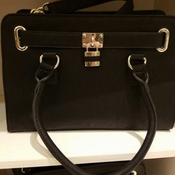 Charming Charlie Aurora 17 Photos 16 Reviews Women S Photo Of Charming Charlie Aurora Co United States Cutest Handbags