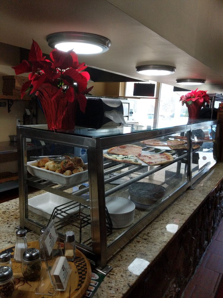Giovanni’s Pizzeria & Italian Restaurant