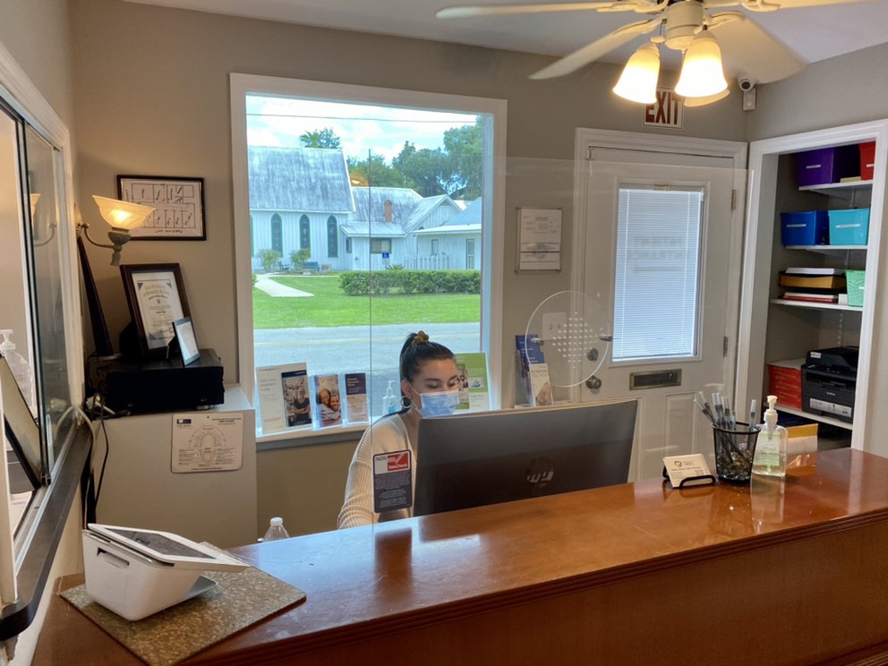 image of business Crescent City Dentists