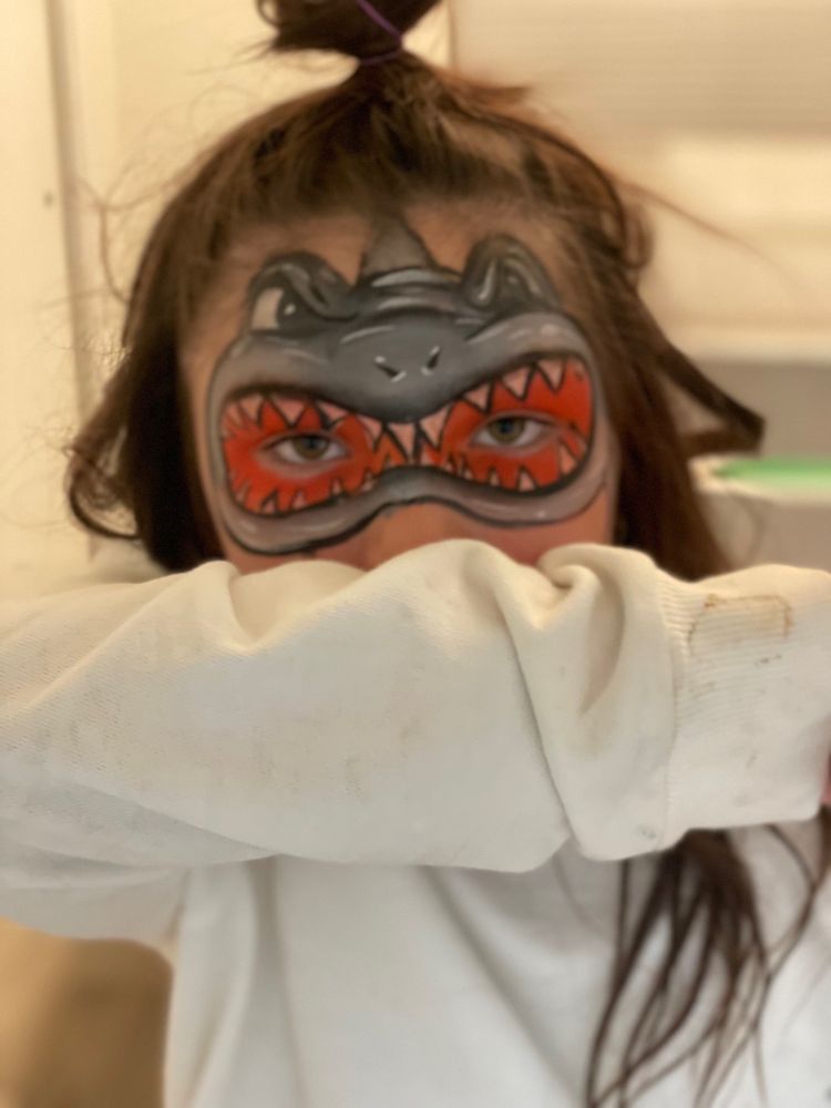 Antoinette's Face Painting