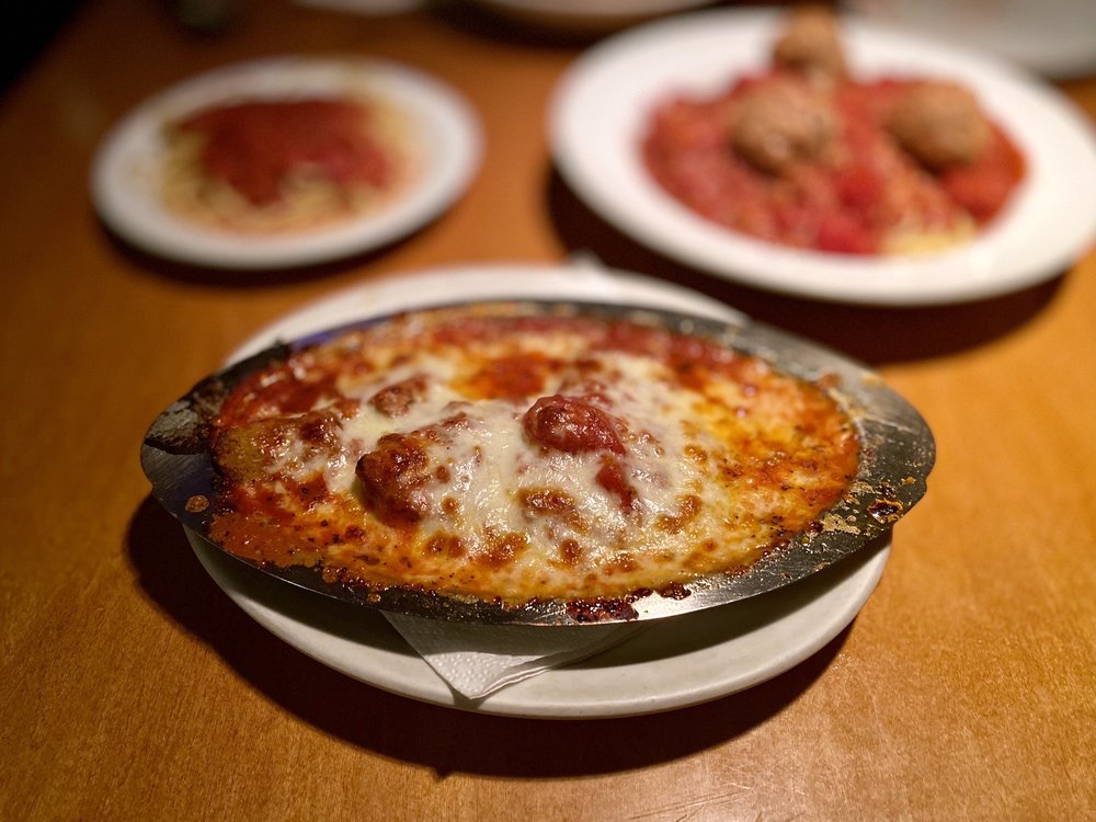 Dominicks Italian Restaurant