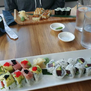 Sumo Sushi Bar Sumo Sushi Bar