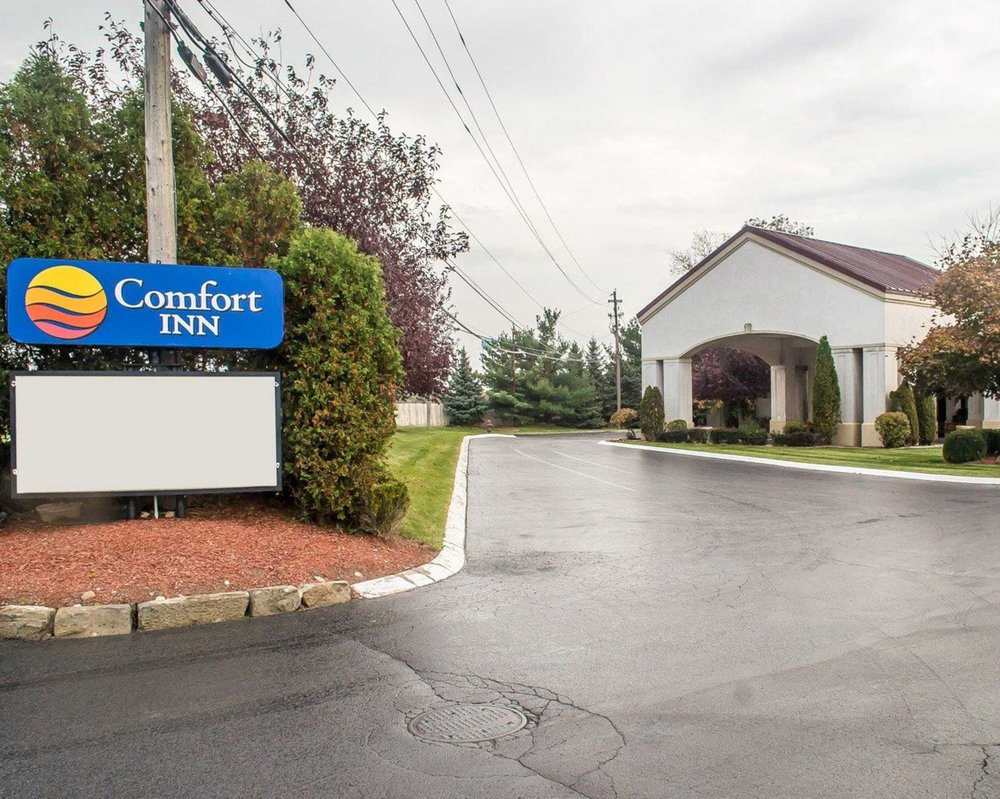 Comfort Inn 31 Photos & 25 Reviews Hotels 5425 Clarkins Drive