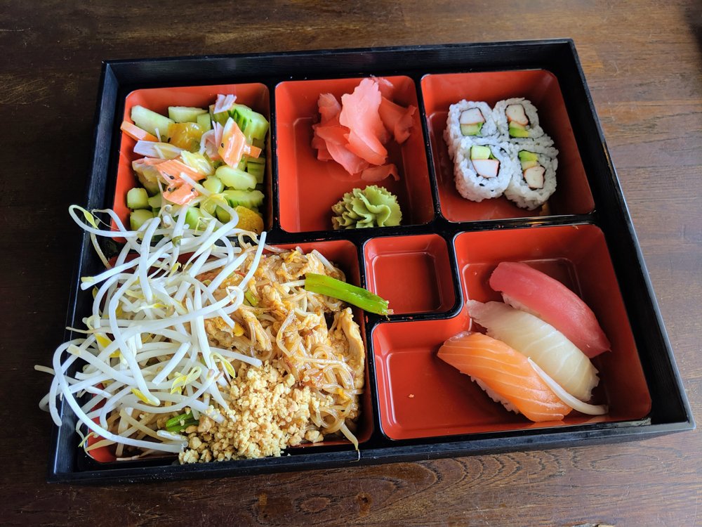 Rain Thai and Sushi Bar
