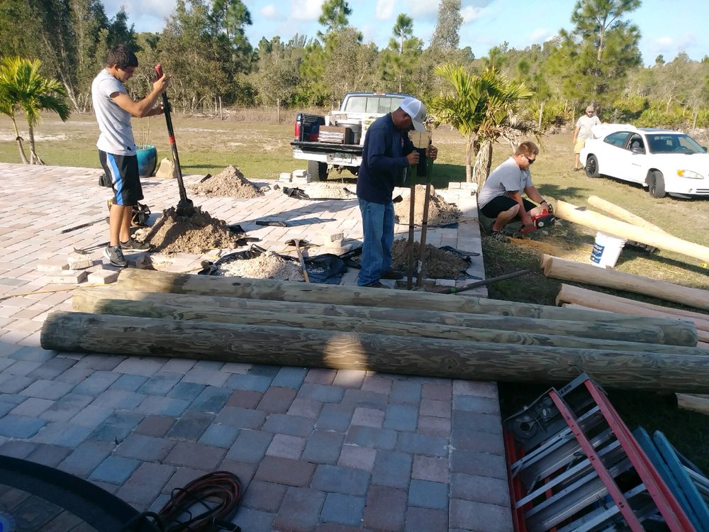 image of business Southern Cross Contracting Tiki