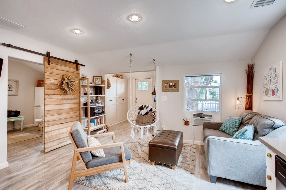 Meaghan Nicholl - Windermere Real Estate
