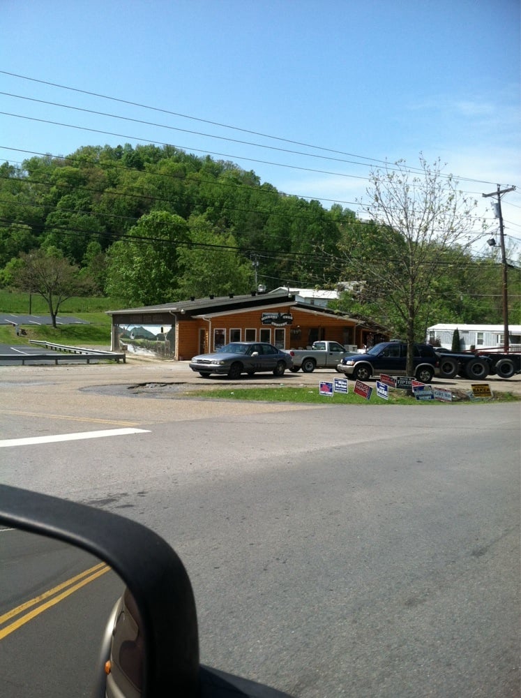 Hickory Tree Grocery Grocery 2303 Hickory Tree Rd, Bluff City, TN