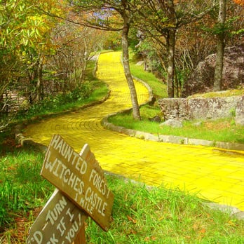 Land Of Oz Theme Park 51 Photos 19 Reviews Amut Parks Photo Of Land Oz Theme Park Banner Elk Nc United States