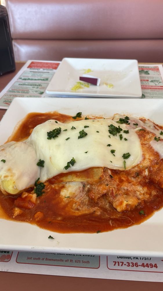 Giovannis Italian Restaurant