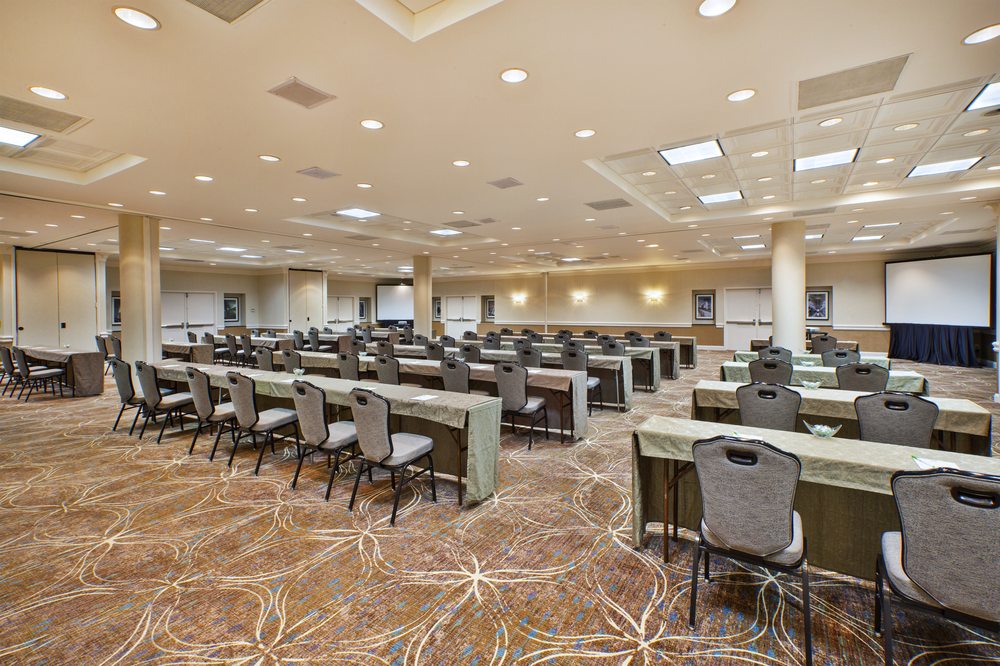 Holiday Inn Washington-Dulles Intl Airport