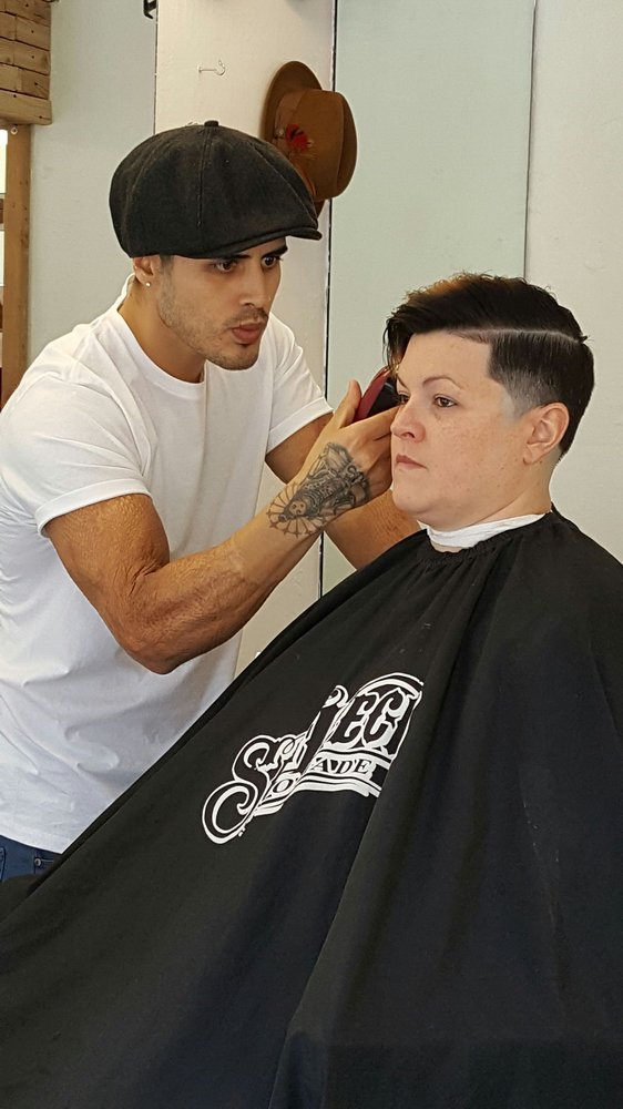 dapper barber