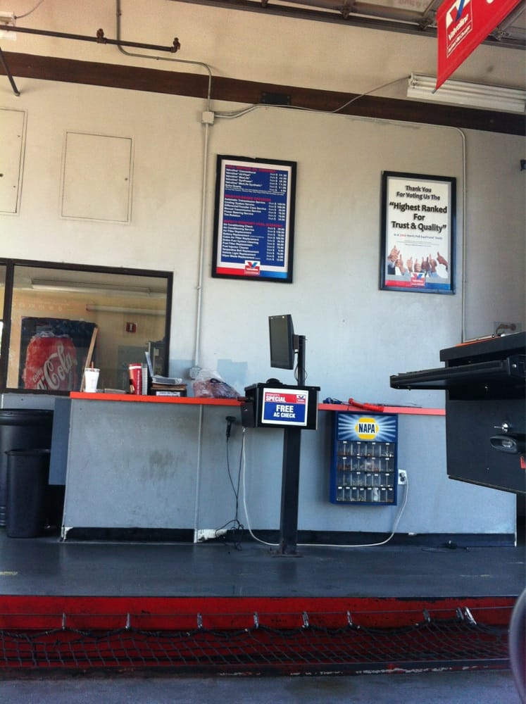 Valvoline Instant Oil Change 10 Reviews Oil Change Stations 1130