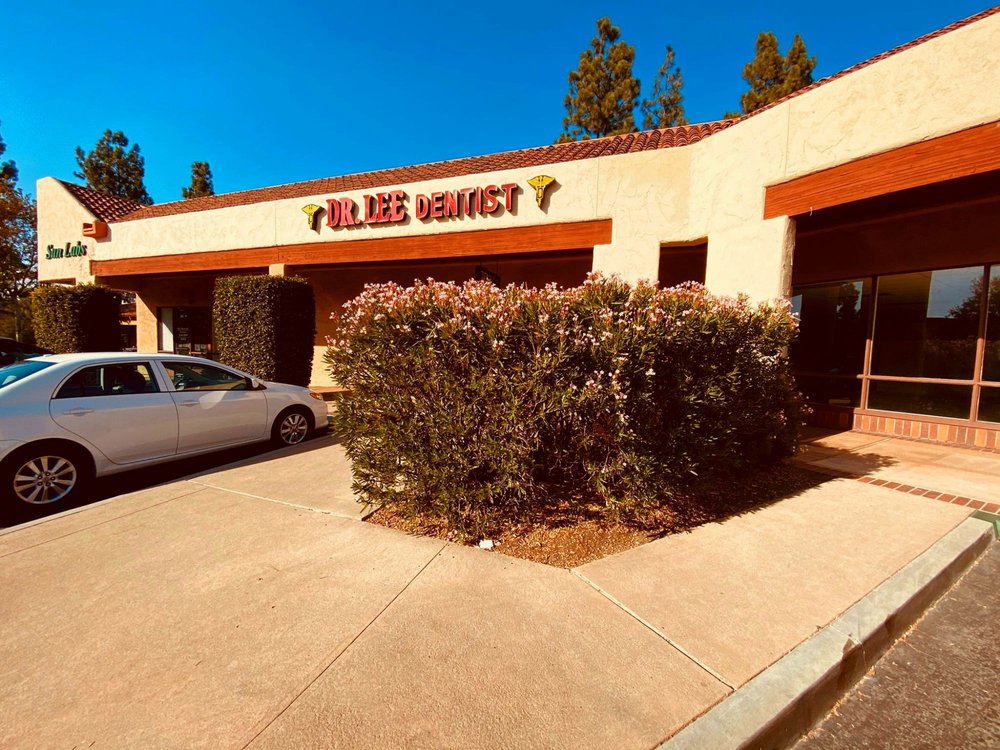 image of business Lee Dentistry
