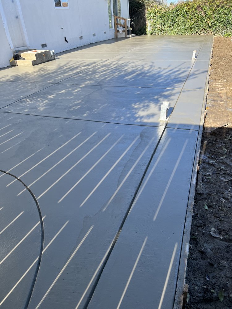 Tito’s Concrete & Landscape