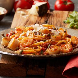 Bertucci S Italian Restaurant Order Food Online 43 Photos 110 Photo Of Bertucci S Italian Restaurant Medford Ma United States Scallops Shrimp