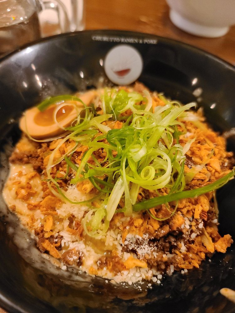 Zurutto Ramen & Gyoza Bar