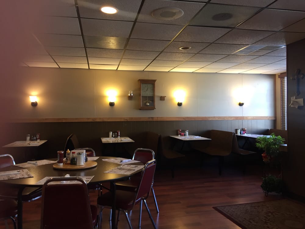 D & R’s Restaurant CLOSED American (Traditional) 103 S Main St