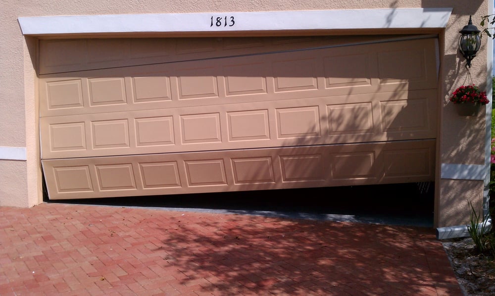 We Will Get Your Door Back On Track Yelp 1 Photo For Garage Door Fix Llc