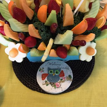 edible arrangements 10 photos 16 reviews gift shops edible arrangements 10 photos 16 reviews gift shops