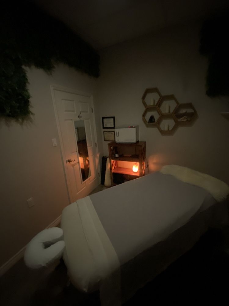 Everest Massage