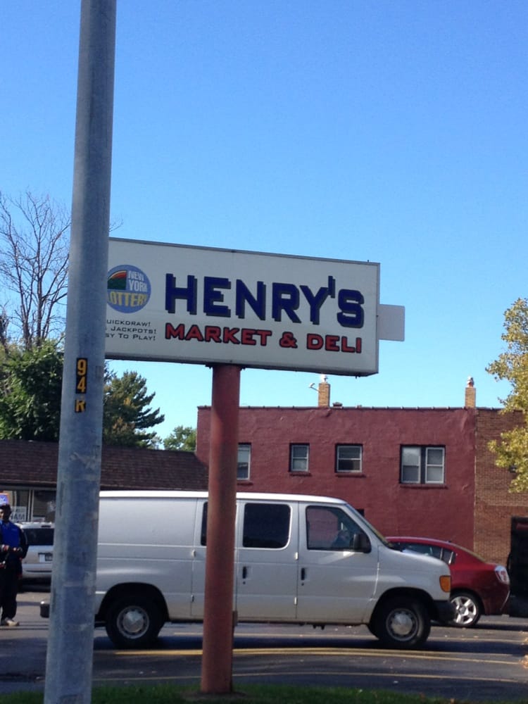 Henry’s Convenient Market Grocery 519 Merchants Rd, North Winton