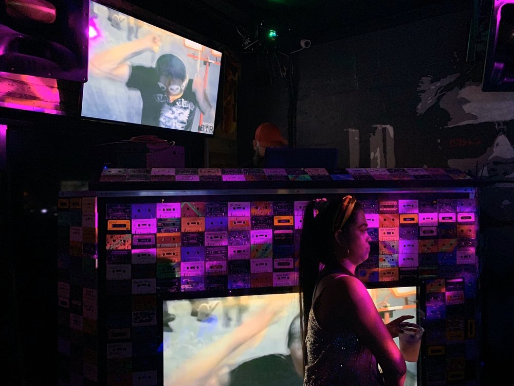 Glitch Bar