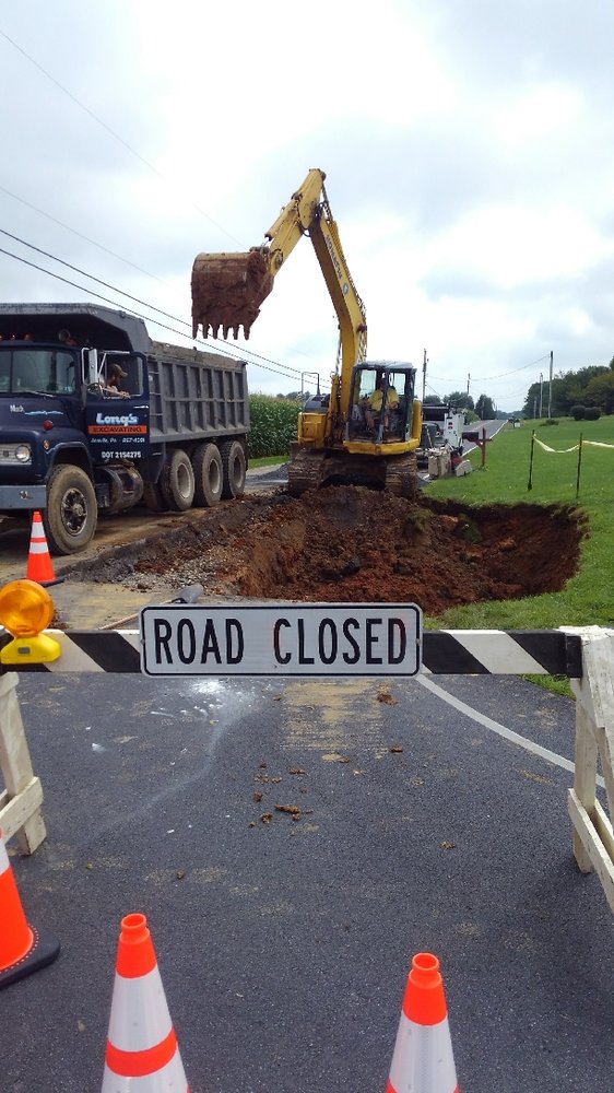 Long's Excavating