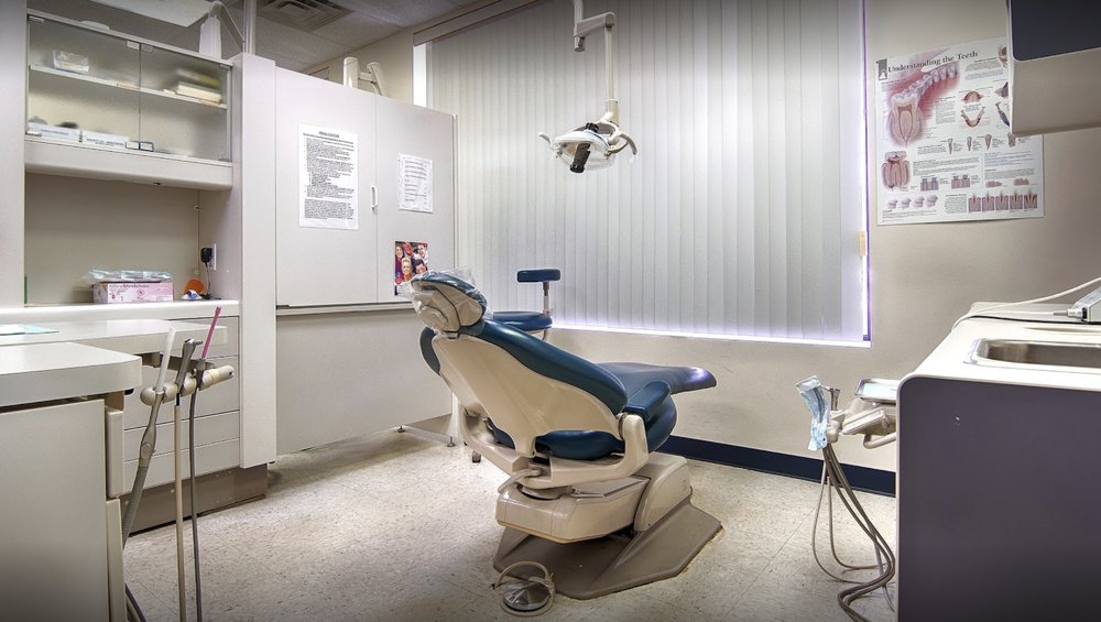 image of business Joseph M Malecki, DDS